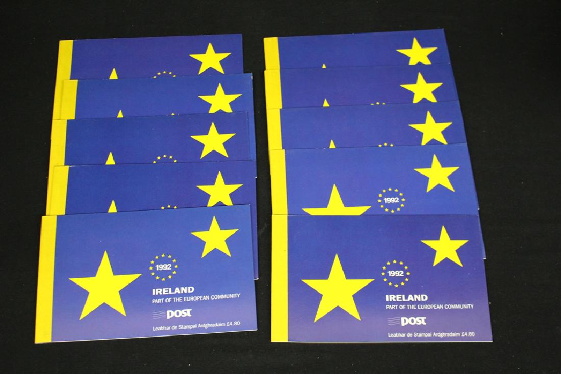 Ireland Scott 876 Complete Booklets (10) SCV.$242+ (1 of 1)