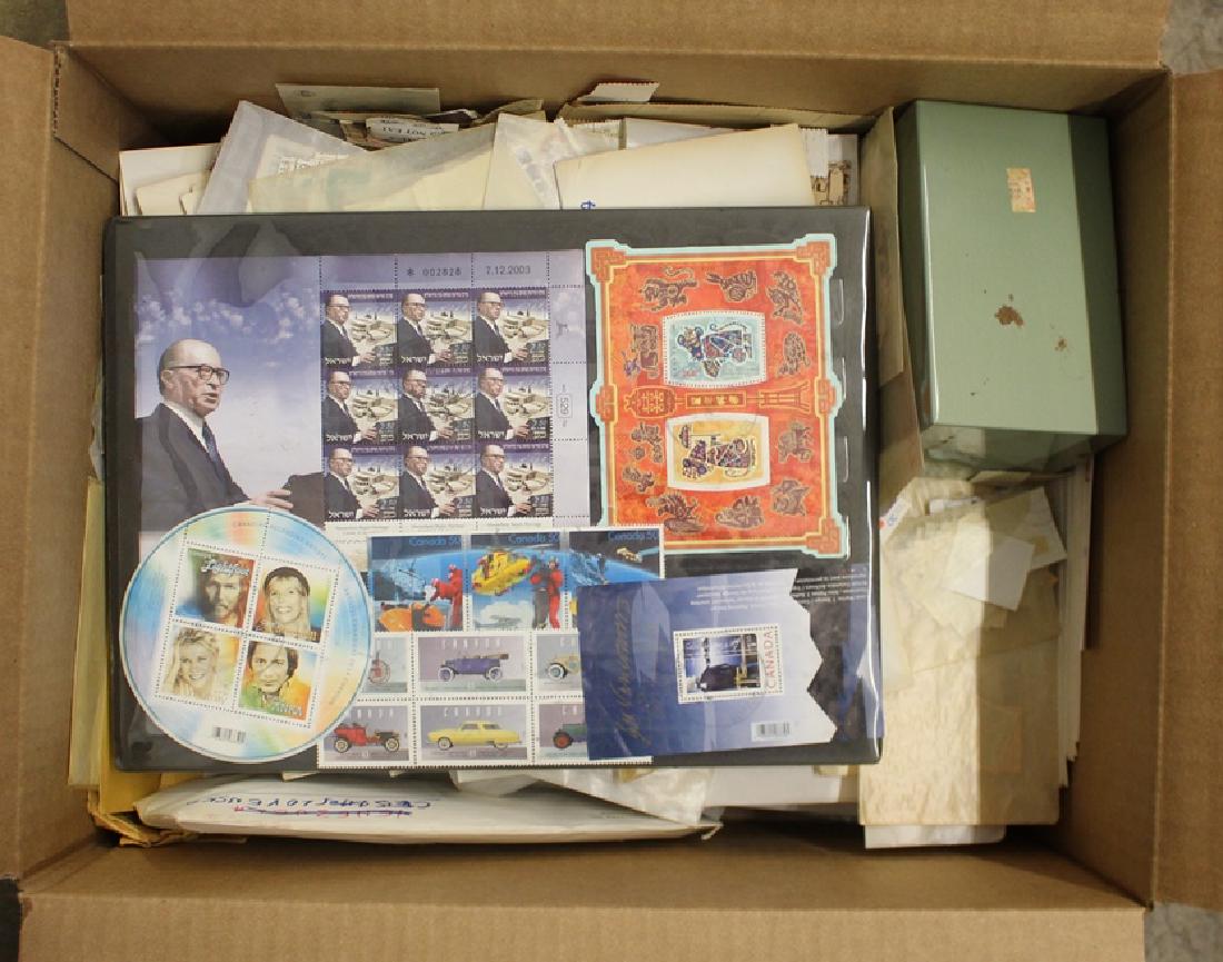 U.S. and Worldwide Stamp Collection Accumulation (1 of 1)