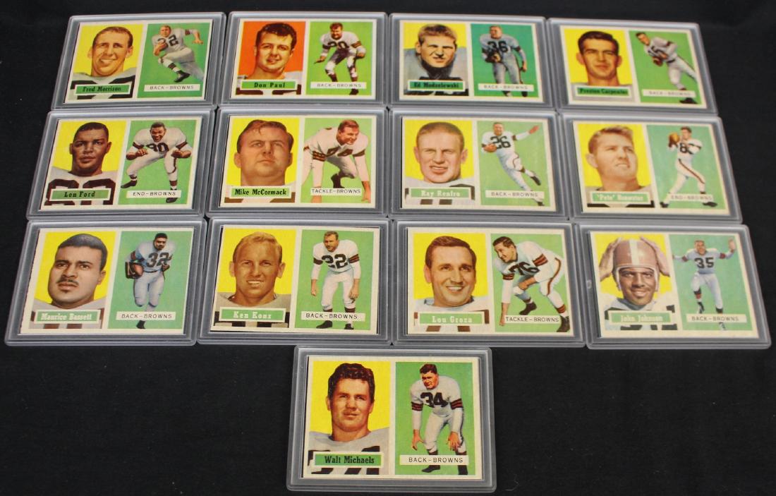 (13)1957 Topps Football Cleveland Browns cards: Useful lot of (13)different 1957 Topps Football Cleveland Browns cards incl. Morrison, Paul, Carpenter, Modzelewski, Ford, McCormack, Brewster, Renfro, Johnson, Groza, Michaels, Bassett and Konz. Gene