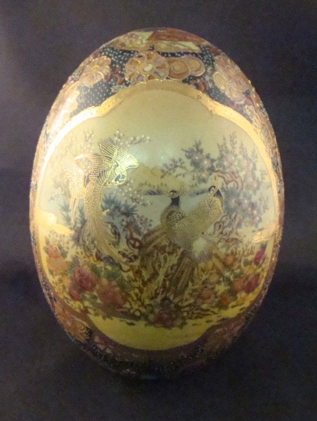 Satsuma Porcelain Chinoiserie Decorative Egg: 6" tall Satsuma signed highly decorated porcelain