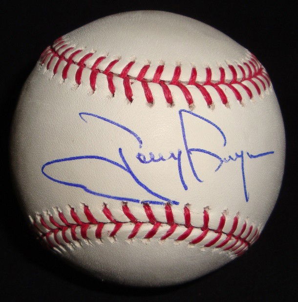 Tony Gwynn Autographed Baseball, JSA: Official MLB Bud Selig Baseball signed by Gwynn on the sweet spot in blue ballpoint pen; nice, large signature comes with a COA from JSA.