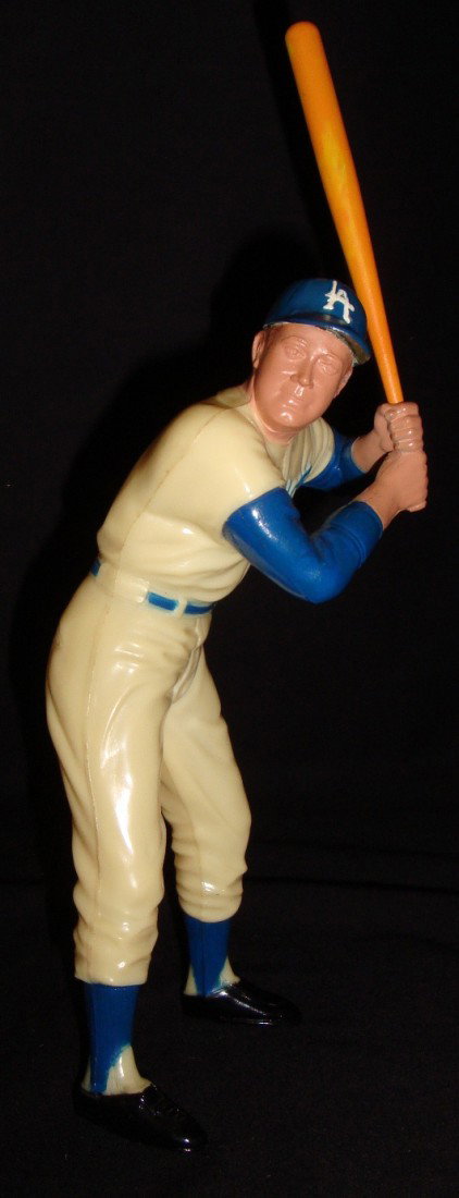 1958-62 Duke Snider Original Hartland Figurine: 1958-62 Duke Snider Original Hartland Figurine; NM condition; great coloring and vivid Dodgers uniform; stands approx 7-1/4" H and has original bat; very nice piece.