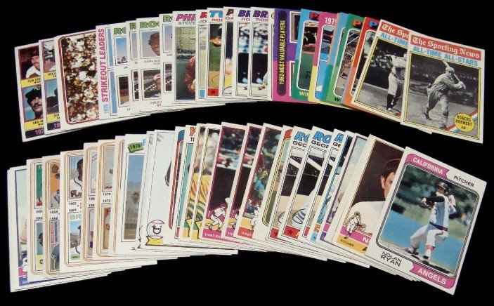 Miscellaneous Baseball Star Card Lot: Miscellaneous Baseball Star Card Lot; includes 50+ cards all stars; includes 1974 #20 Nolan Ryan; 1976 #330 Nolan Ryan, #550 Hank Aaron, #19 George Brett; 1977 #580 George Brett; other stars include M
