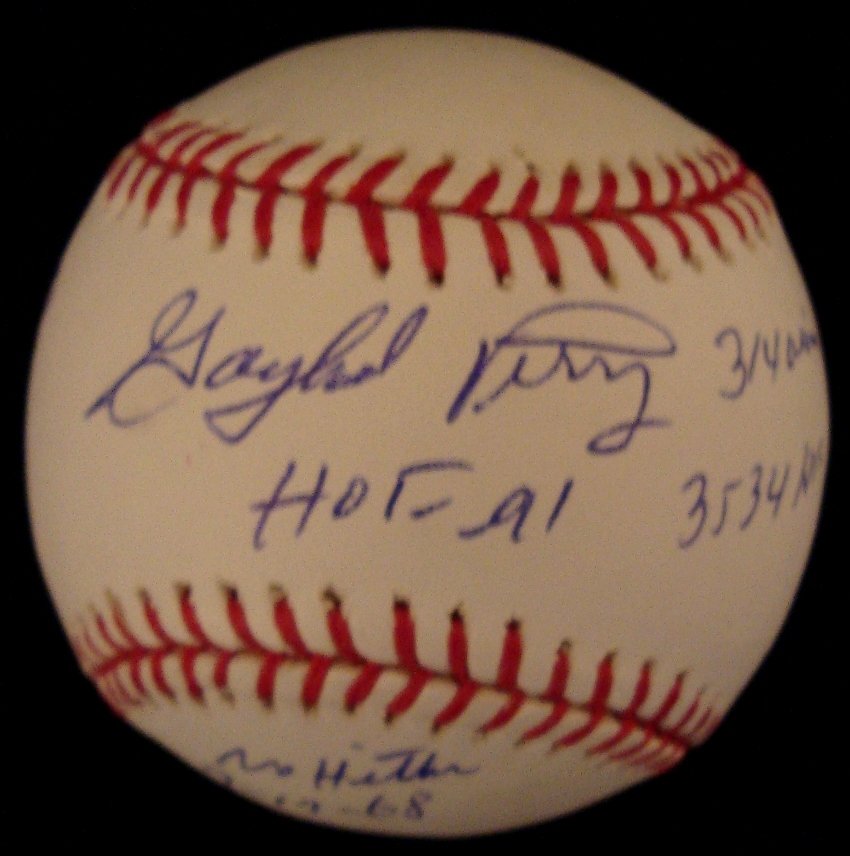 Gaylord Perry Single Singed Stat Baseball: Rawlings Official MLB Bud Selig ball signed by Gaylord Perry on the sweet spot and inscribed with (5) stats; signed in blue ballpoint pen; stats include HOF 91 - 314 wins - 3534 Ks - Cy Young AL 72 NL