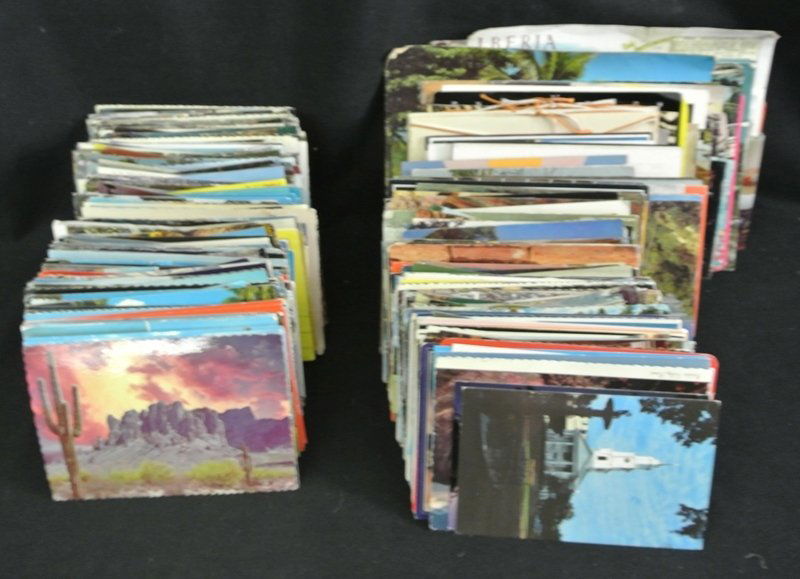 U.S. Modern Chromes Postcard Lot: Interesting assortment of about 800+ picture postcards of all modern chromes. Most are U.S. travel souvenir postcard types, a few foreign are present as well. Needs review. Est.$40-70