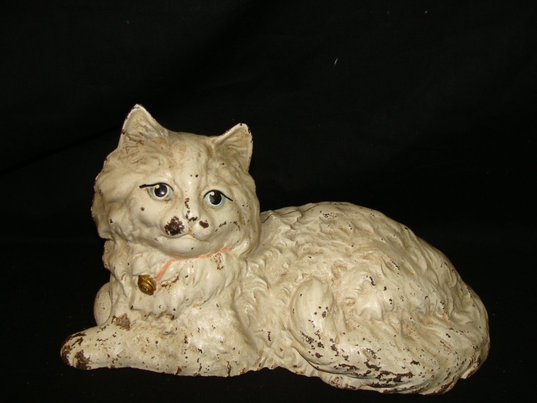 Hubley Cast Iron Pink Bow Cat Doorstop: 10 3/4" long