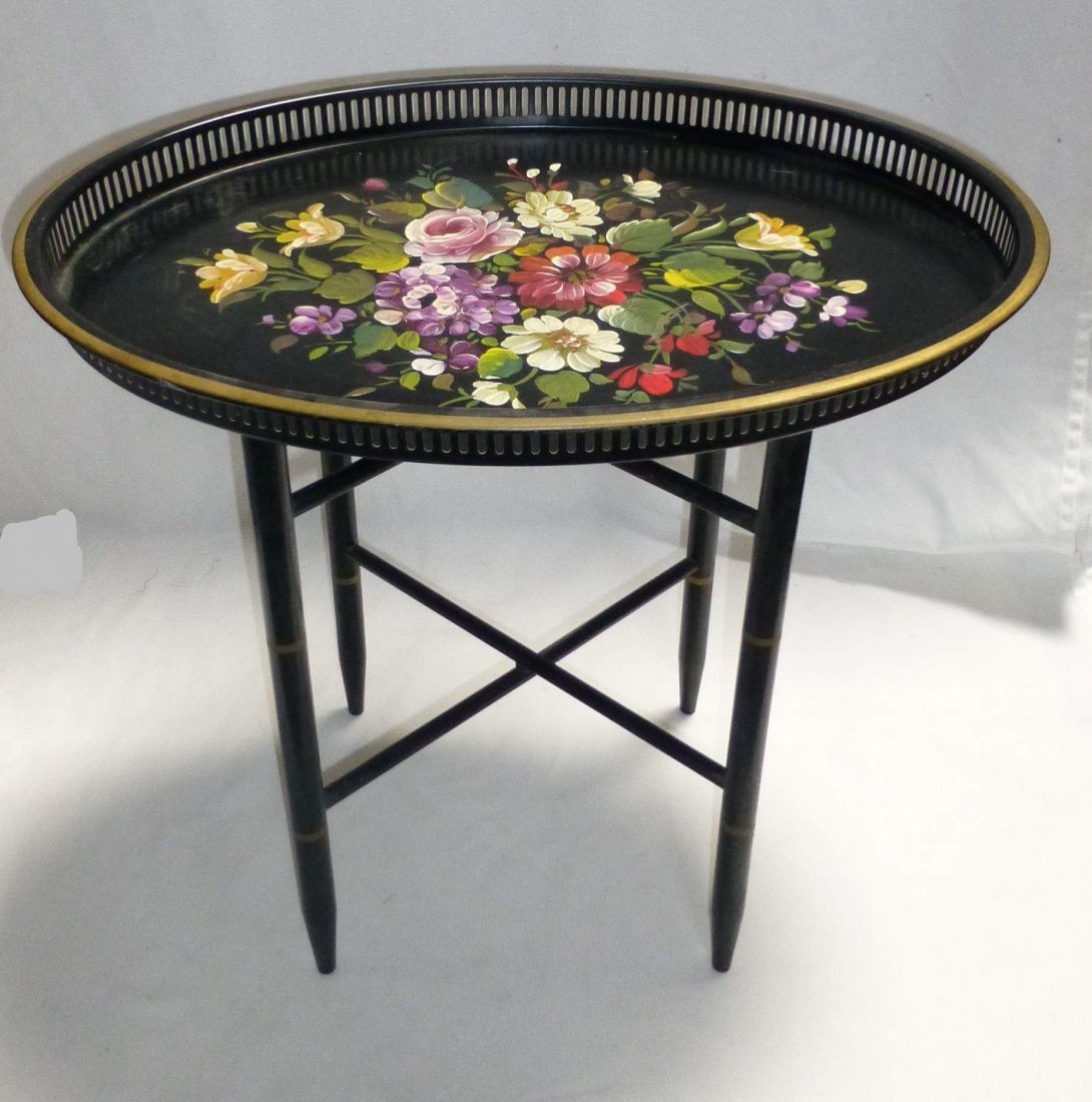 Signed Tole Painted Table and Serving Tray ref 1319: 18 1/2" tall scissor folding base, tray is 22" x 16", and is signed