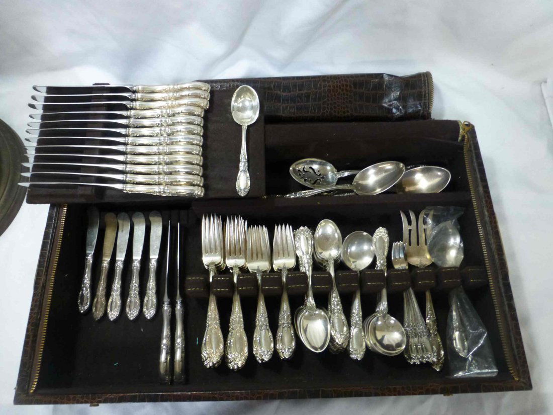 100 pc Towle King Richard Sterling Flatware Set (1 of 4)
