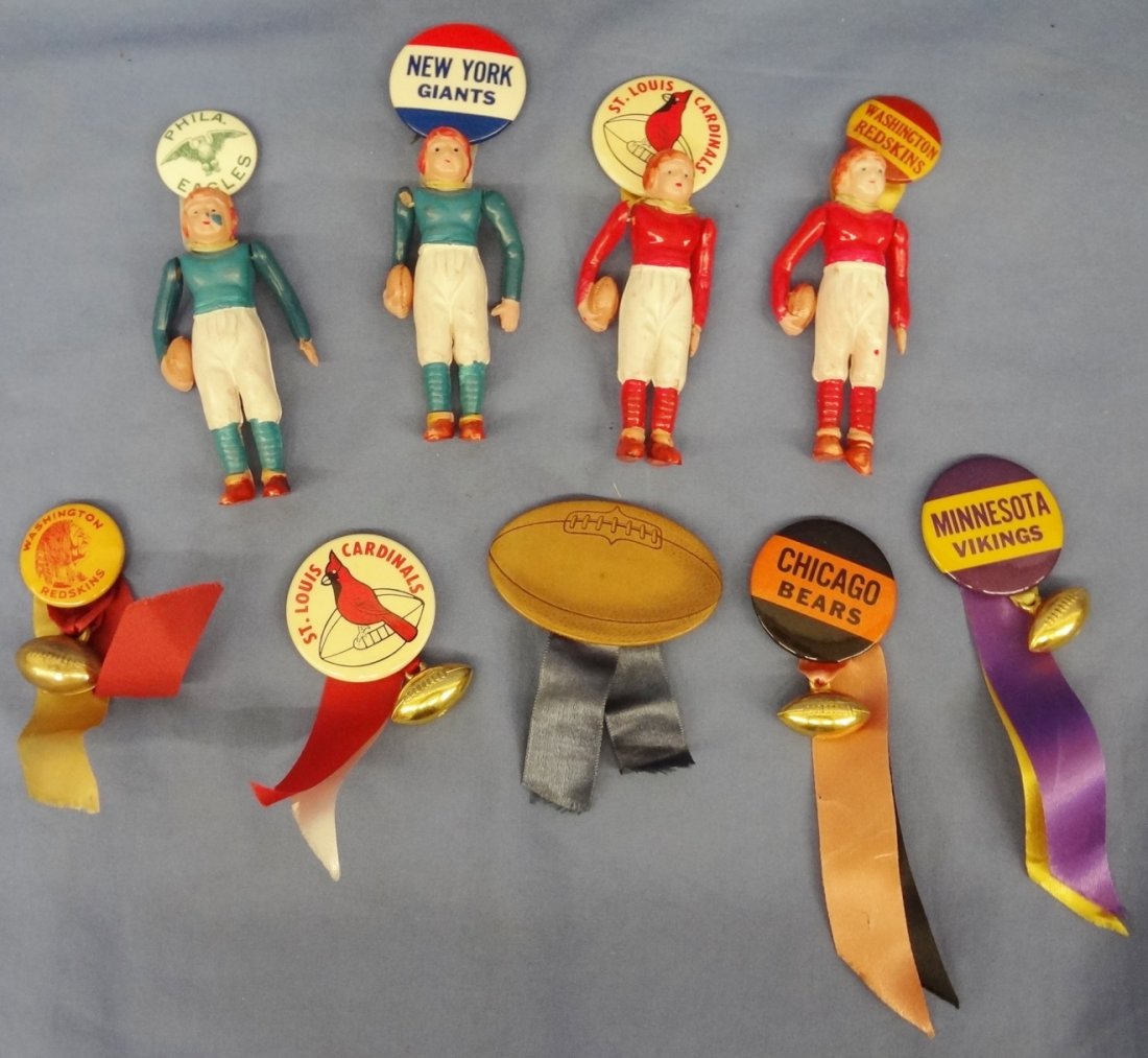 (4) Vintage 1940's Celluloid Football Figures and (1 of 10)