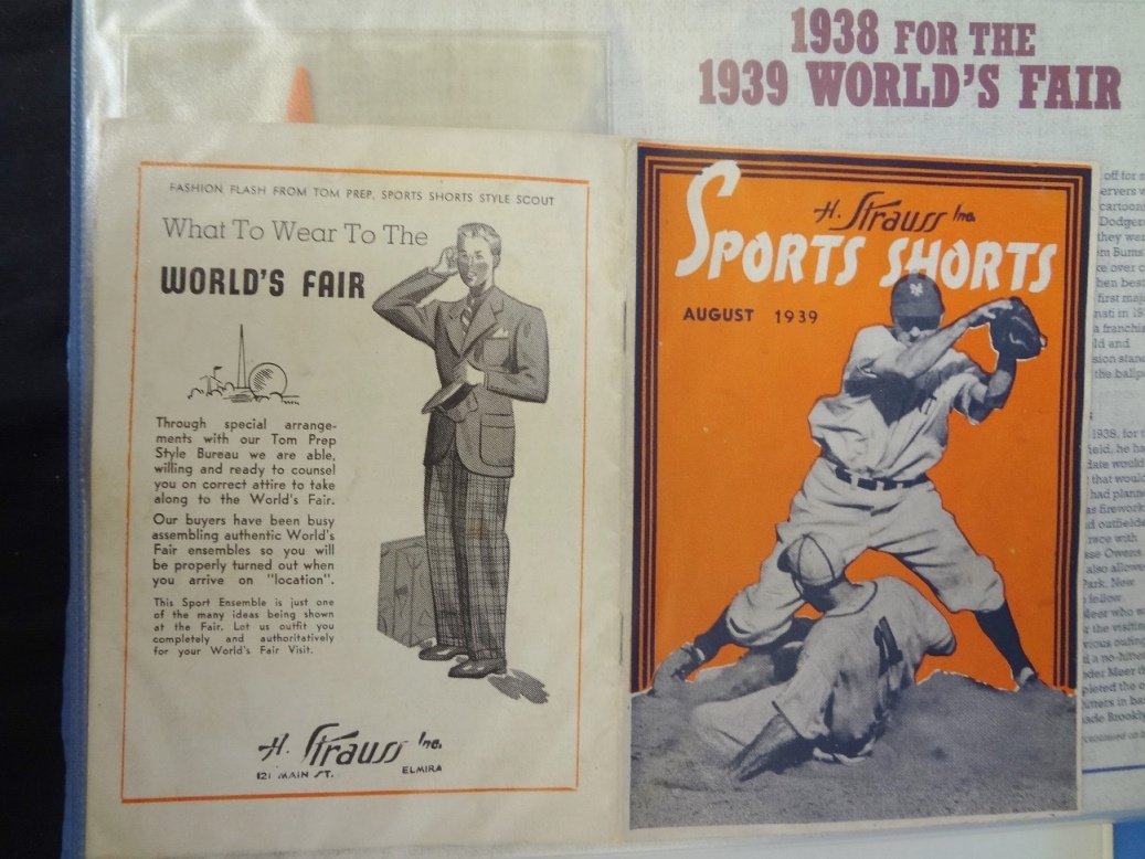 1939 New York World's Fair Advertising, Giveaways paper (1 of 10)