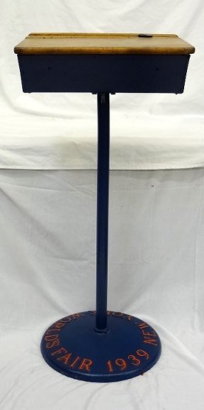 1939 New York World's Fair Postcard Stand RARE 44" (1 of 9)