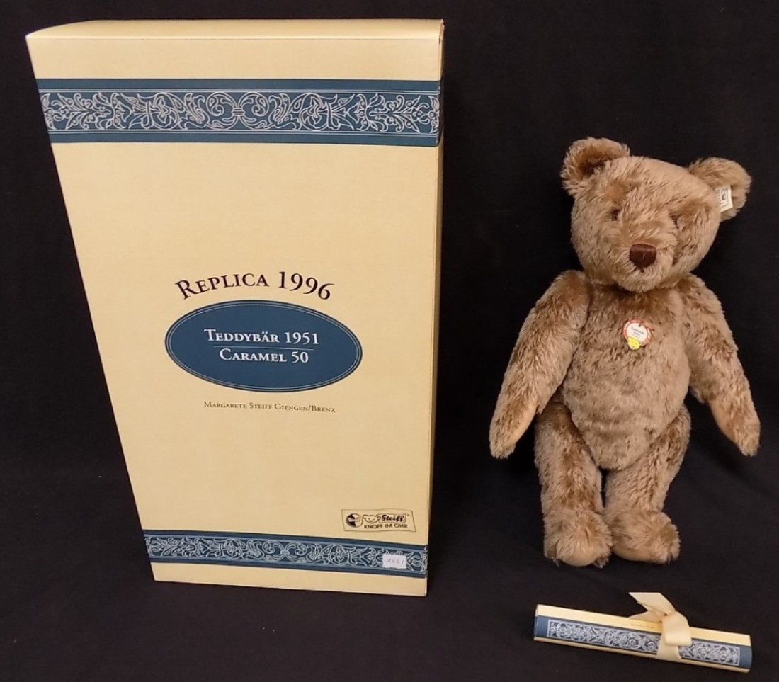 Steiff 1996 Teddy Bear 1951 Replica Caramel 50: Steiff 1996 Teddy Bear 1951 Replica Caramel 50 w/Original Box