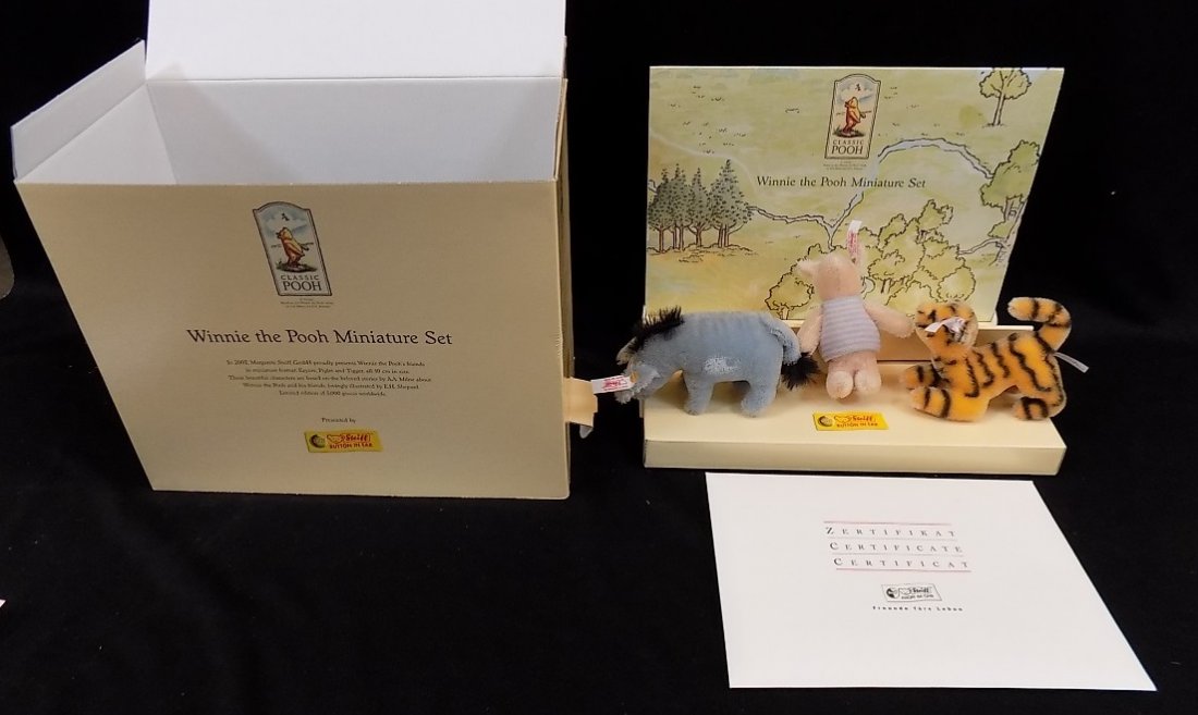 Steiff Winnie The Pooh Miniature Set w/Original Box: Steiff 2002 Winnie The Pooh Miniature Set w/Original Box Tigger, Eeyore & Piglet Comes with Original Box and paperwork