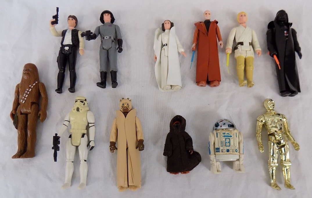 1977 Star Wars Original Kenner 12 Action Figures Vader,: 1977 Star Wars Original Kenner 12 Action Figures Vader, Skywalker, Jawa, Leia +++ All are marked 1977, Tusken Raider and Chewbacca are missing weapons
