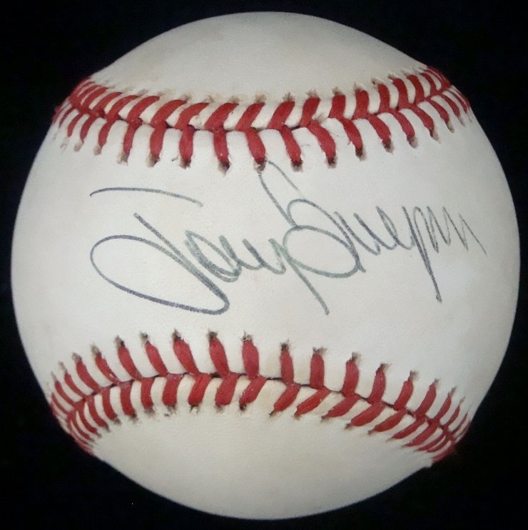 Tony Gwynn Single Signed ONL Baseball (1 of 2)