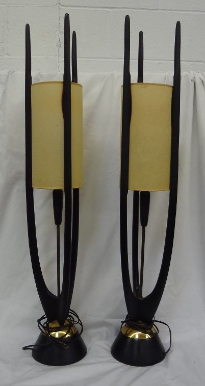 Late 1950's/1960's Wooden and Brass Tall Lamp Unusual (1 of 7)