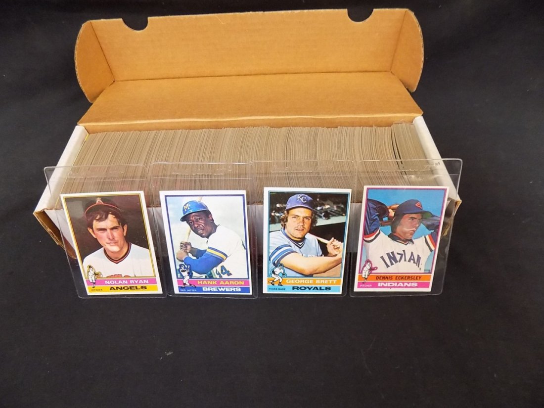 1976 TOPPS COMPLETE SET WITH AARON ROSE BRETT ECKERSLY (1 of 3)