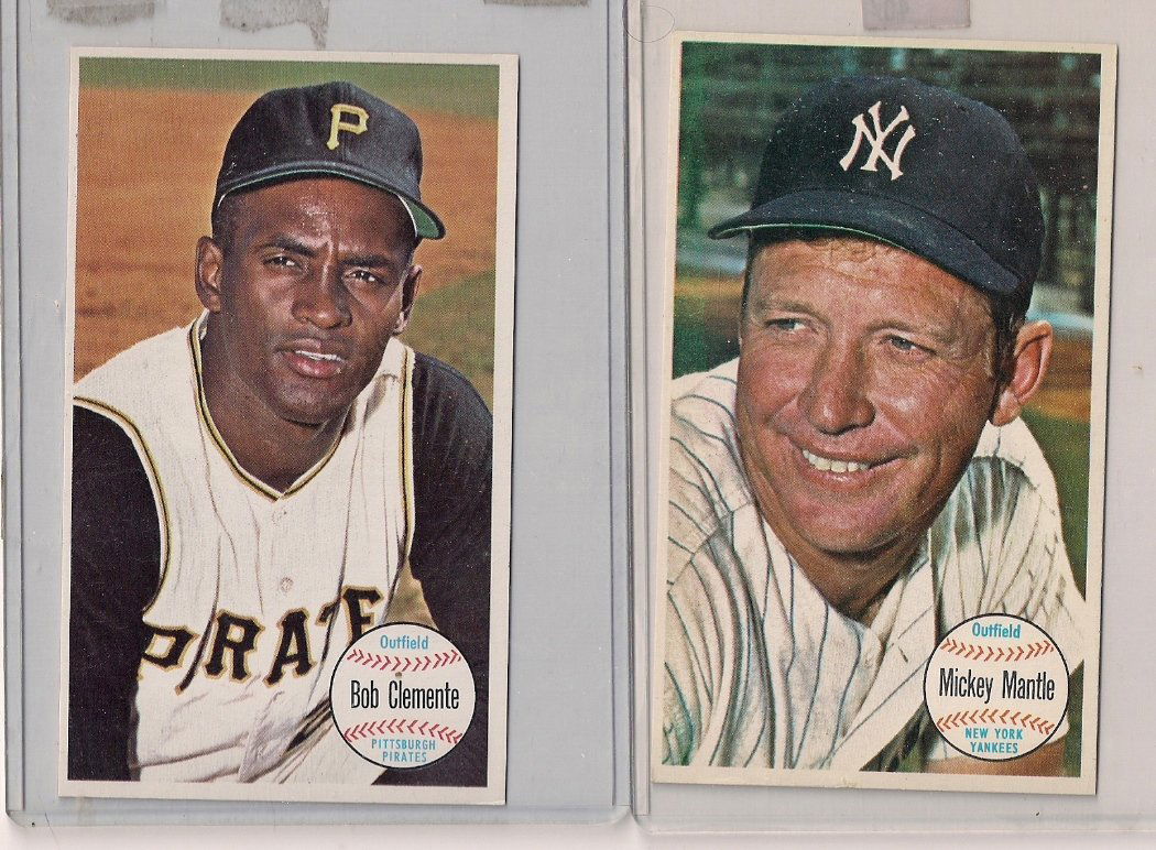 1964 Topps Giants Mickey Mantle #25 & Roberto Clemente (1 of 1)