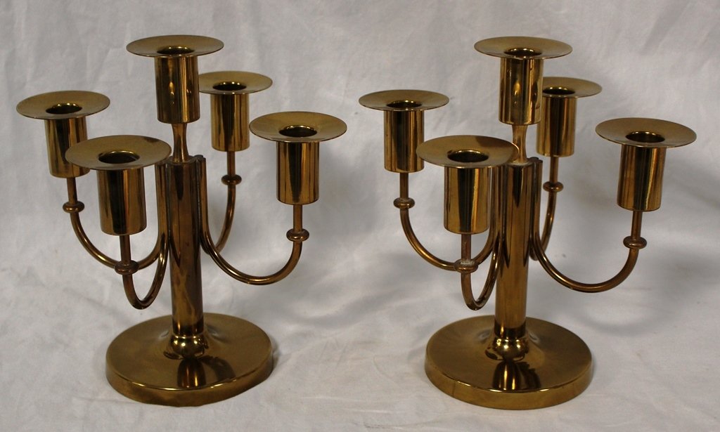 Tommi Parzinger Dorlyn Silversmiths Pair of Five Light: Tommi Parzinger Dorlyn Silversmiths Pair of Five Light Candelabra, 9.5" tall, 5" round and 9.5" wide. No condition problems to report. Suggested bid $700