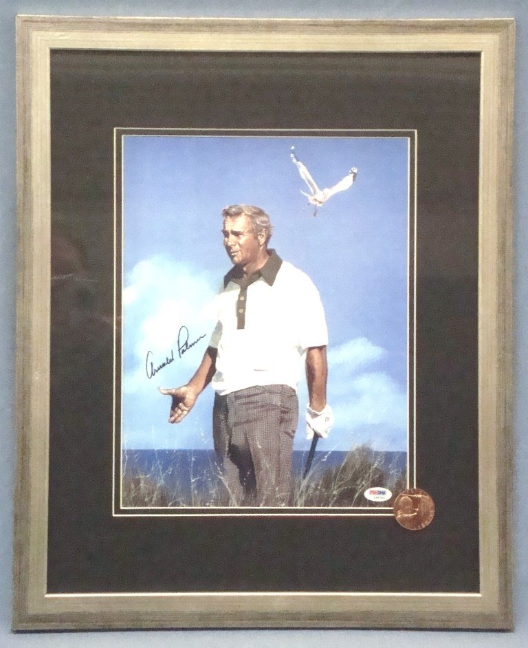 Arnold Palmer Autographed 11x14 Framed Golf Photo (1 of 5)