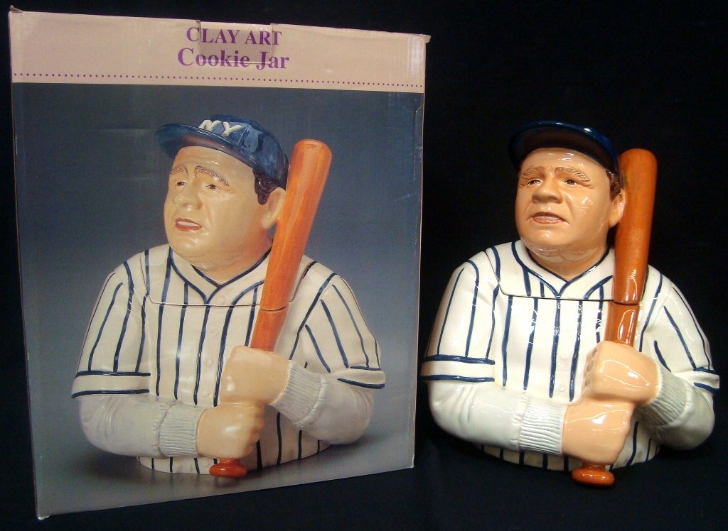 1997 Babe Ruth Clay Art Cookie Jar w Original Box (1 of 5)