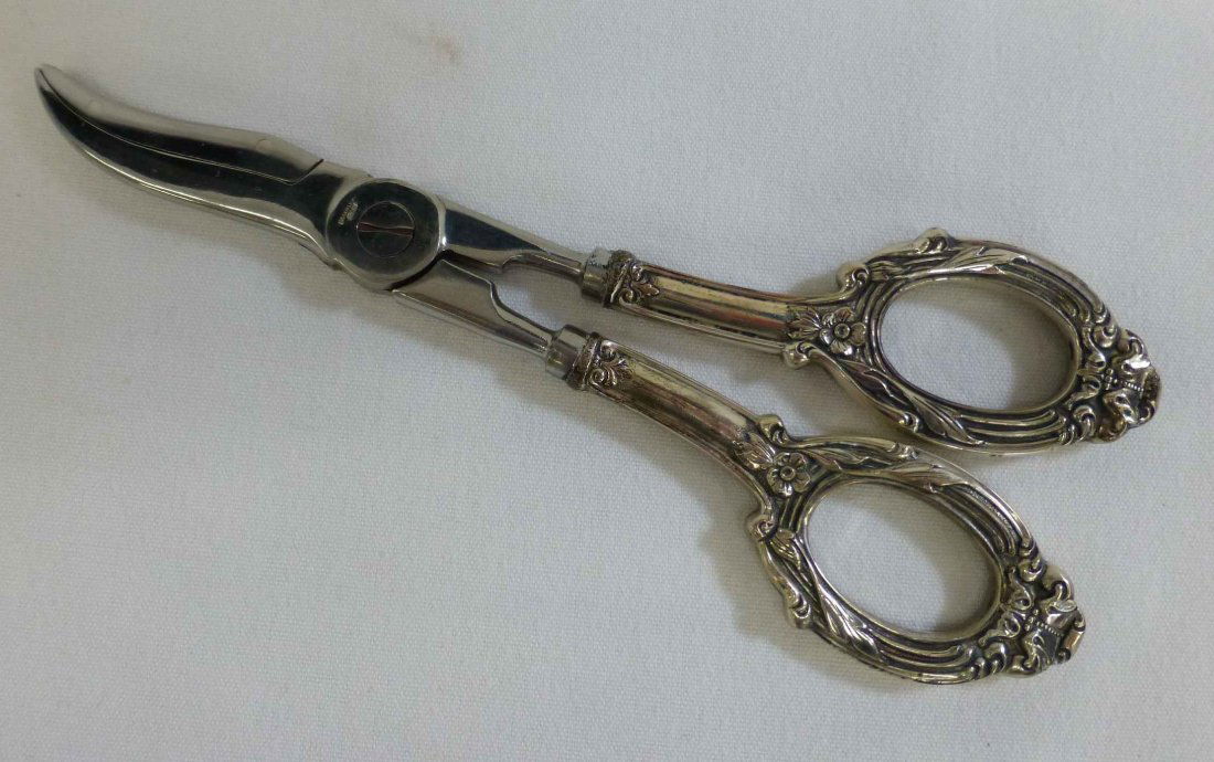 Web Ornate Sterling Handle Sewing Scissors Shears (1 of 3)