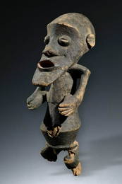 Standing male ancestor figure "tadep" - Cameroon,