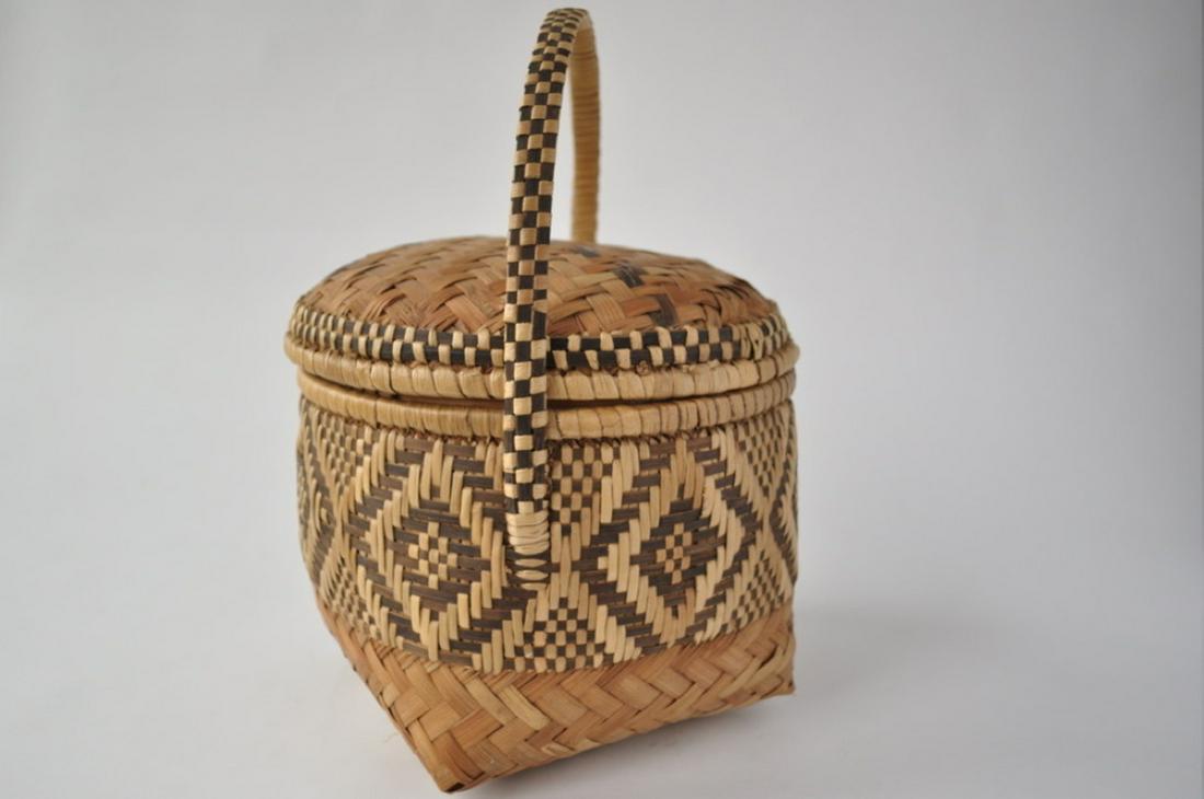 Lidded basket with handle - Tanzania, Tabwa: wood, fibres, H: 35 cm, H: 13,8 inch Lit.: Roberts, Allen F. & Evan M. Maurer (ed.), Tabwa, Washington D.C. 1985, p. 273, ill. 377 Continent: Africa