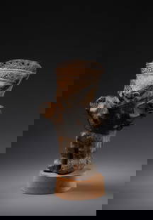 Standing female worshipper, ca. 1100 - 1400 AD - Peru, Chancay: fired clay with cream-white and brown painted decoration, base H: 16 cm Provenance: Ilse & Karl-Otto Spelger, Mannheim, Germany (coll. in the early 1960s) This object is subject to the UNESCO Cultural