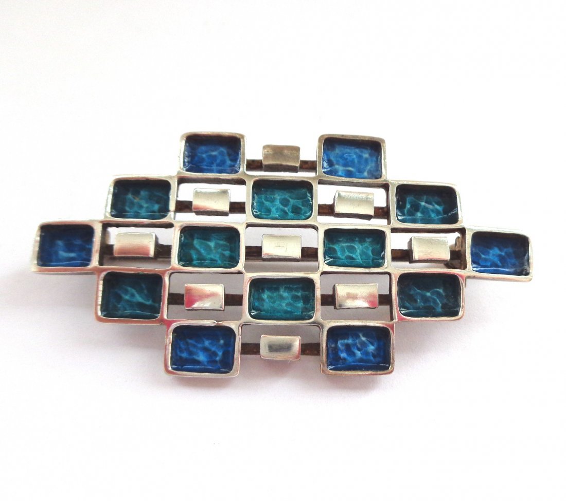 Mid-Century Modernist Enamel Sterling David Andersen: 2 1/4" x 1 1/8" and is in mint condition. Not seen in USA too often (butterflies more often seen outside of Norway). This modernist pin was designed by Uni Andersen. It dates from 1966 when Uni design