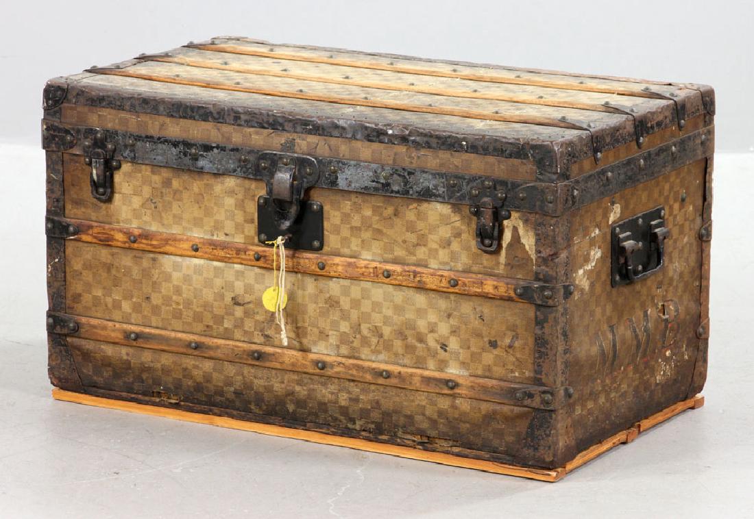 Louis Vuitton Damier Canvas Steamer Trunk: Louis Vuitton Steamer Trunk, Damier pattern, original condition, with interior box and key, bottom of trunk with reinforcement, bear tag of #155262, 17 1/2" h x 31" w x 18 1/4" d. Provenance: From a M