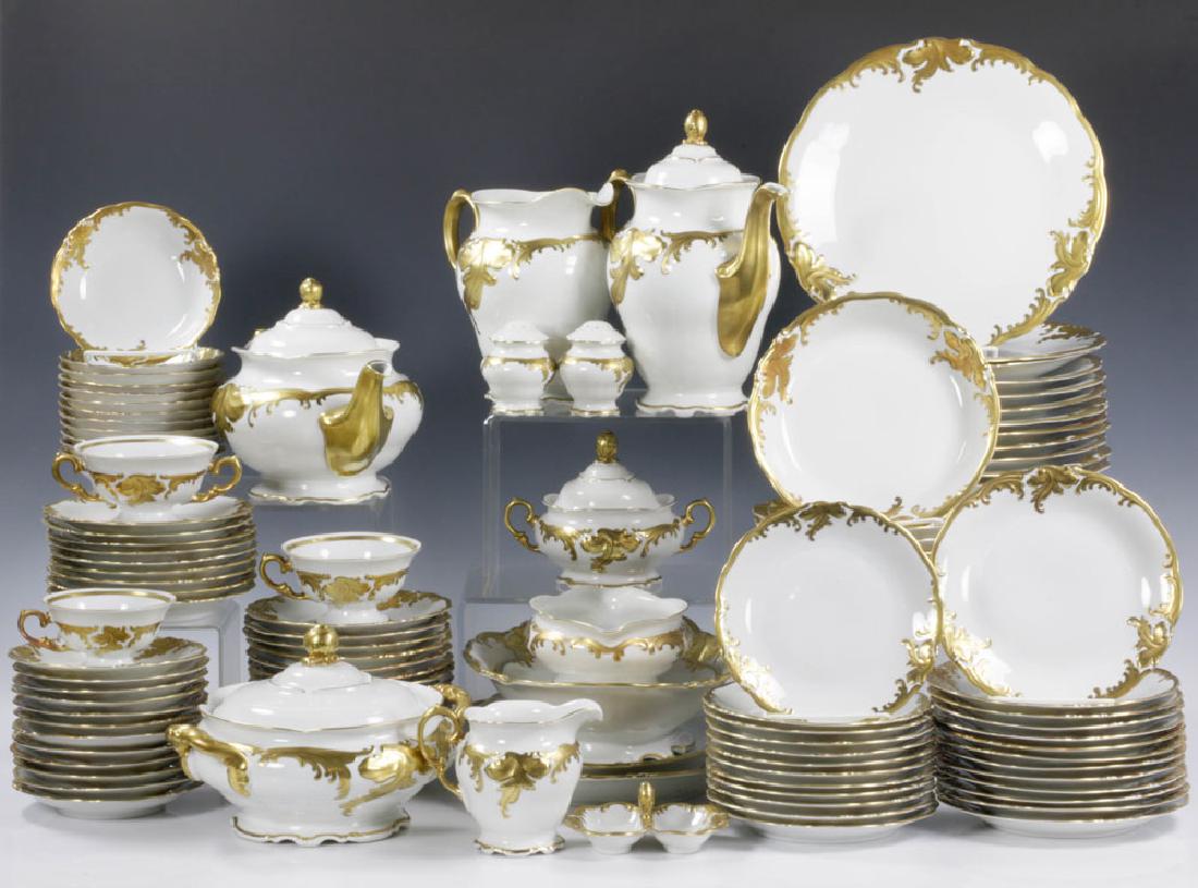 Wawel Recznie Malowane Porcelain Dinner Service: Polish Wawel Recznie Malowane porcelain dinner service, to include: twelve dinner plates, twelve dessert plates, twelve bread and butter plates, twelve double handled soup bowls with saucers, twelve f