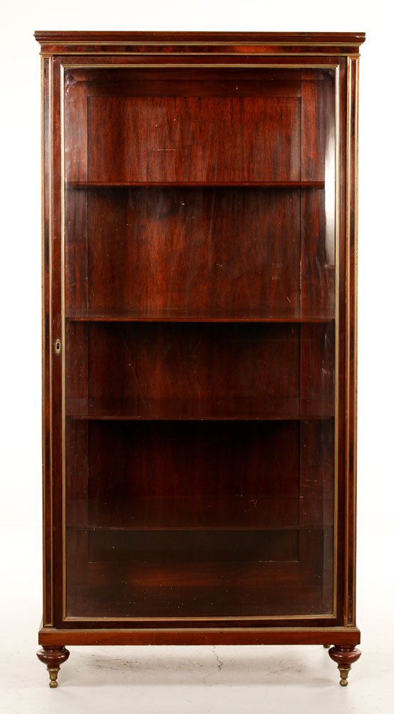 Early 20th C. Mahogany Cabinet: Mahogany cabinet, with glass front, circa 1900, 57 1/4" h x 28 3/4" w x 15" d. Provenance: From a Massachusetts estate. The absence of a condition report is not an implication that the lot is in perfe