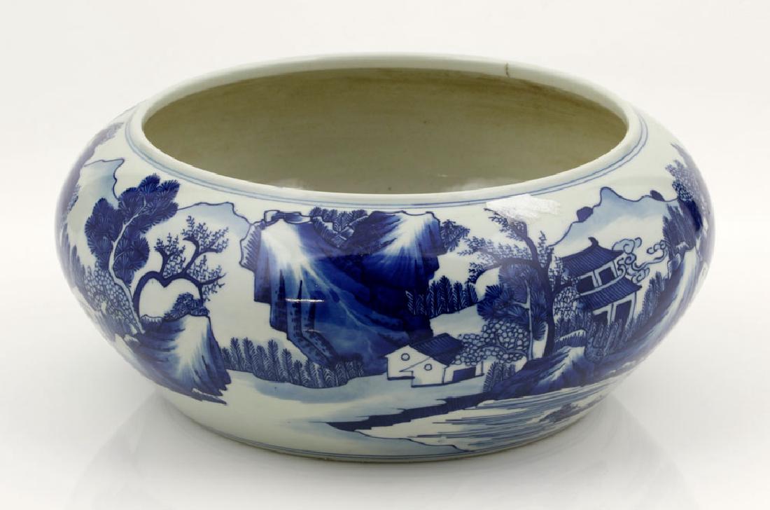Large Blue & White Chinese Brush Pot (1 of 6)