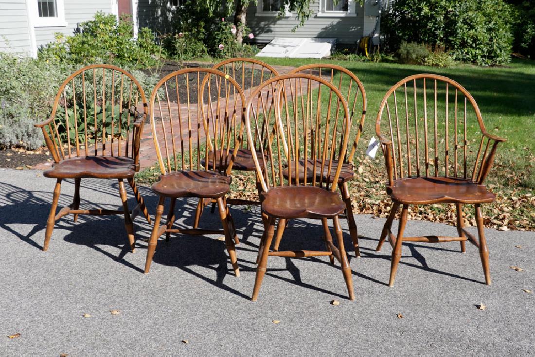 Set of (6) Windsor Style Chairs: Set of six Windsor style chairs.