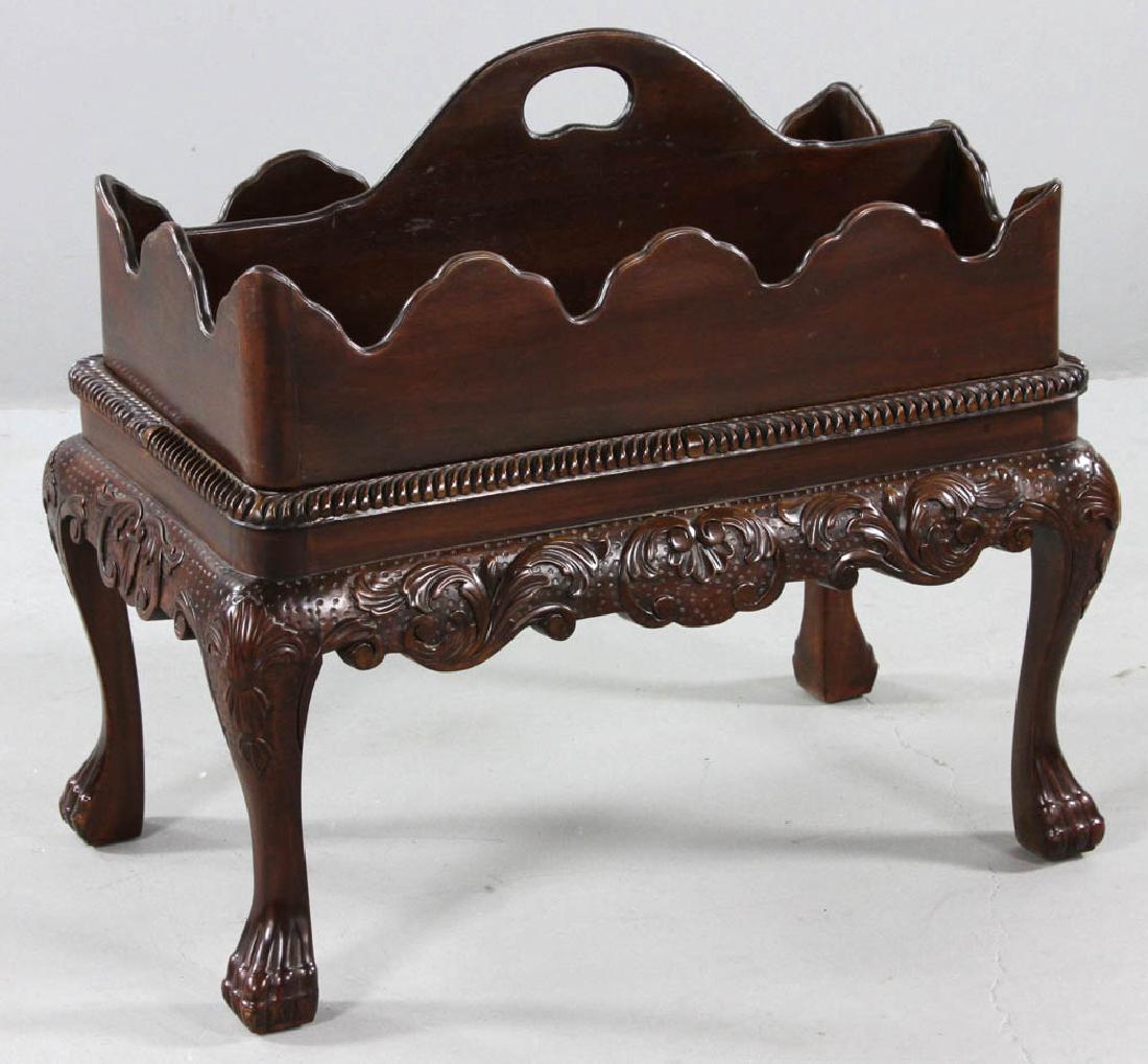 Georgian-style 2-pc Carved Bookstand (1 of 7)
