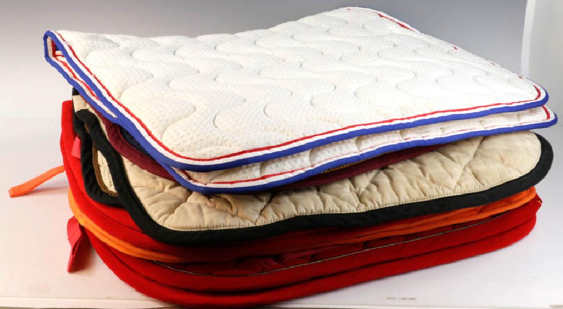 White Horse Stables Equestrian Blankets (1 of 5)