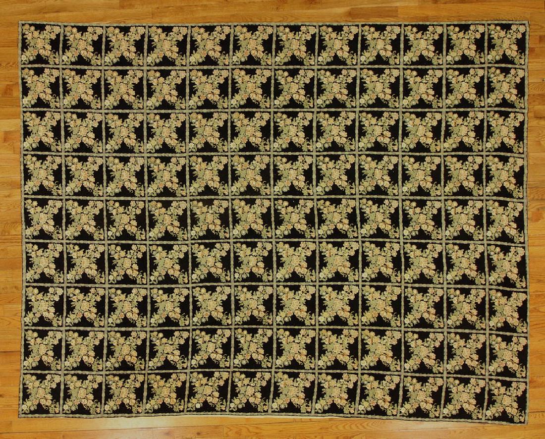 Crewel Work Rug with Floral Box Design (1 of 5)