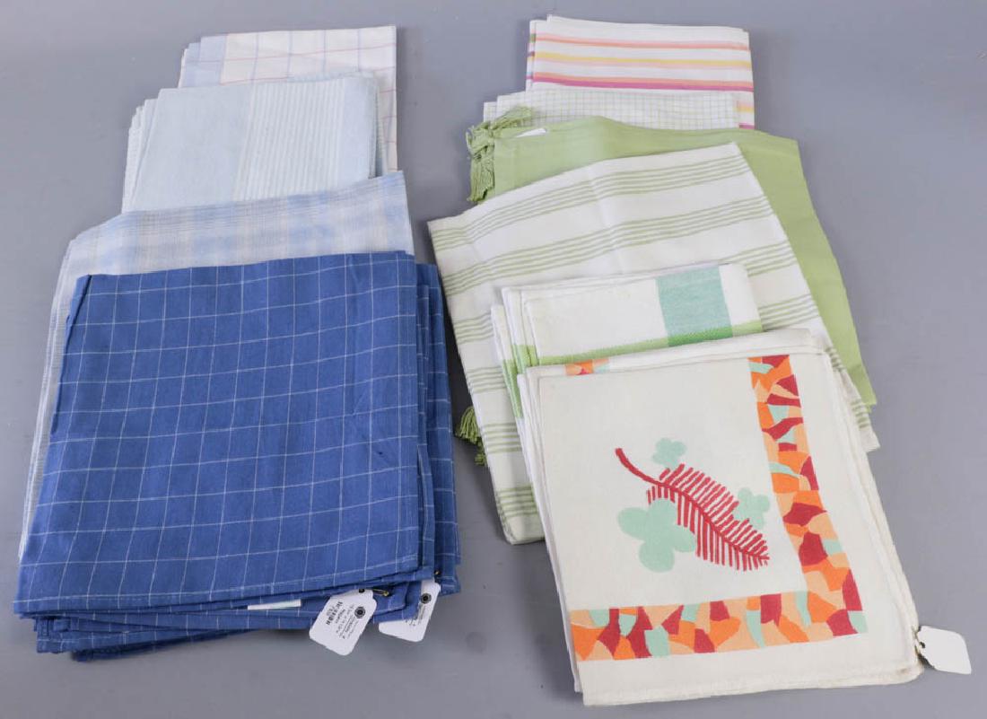 Collection of Miscellaneous Linens (1 of 3)