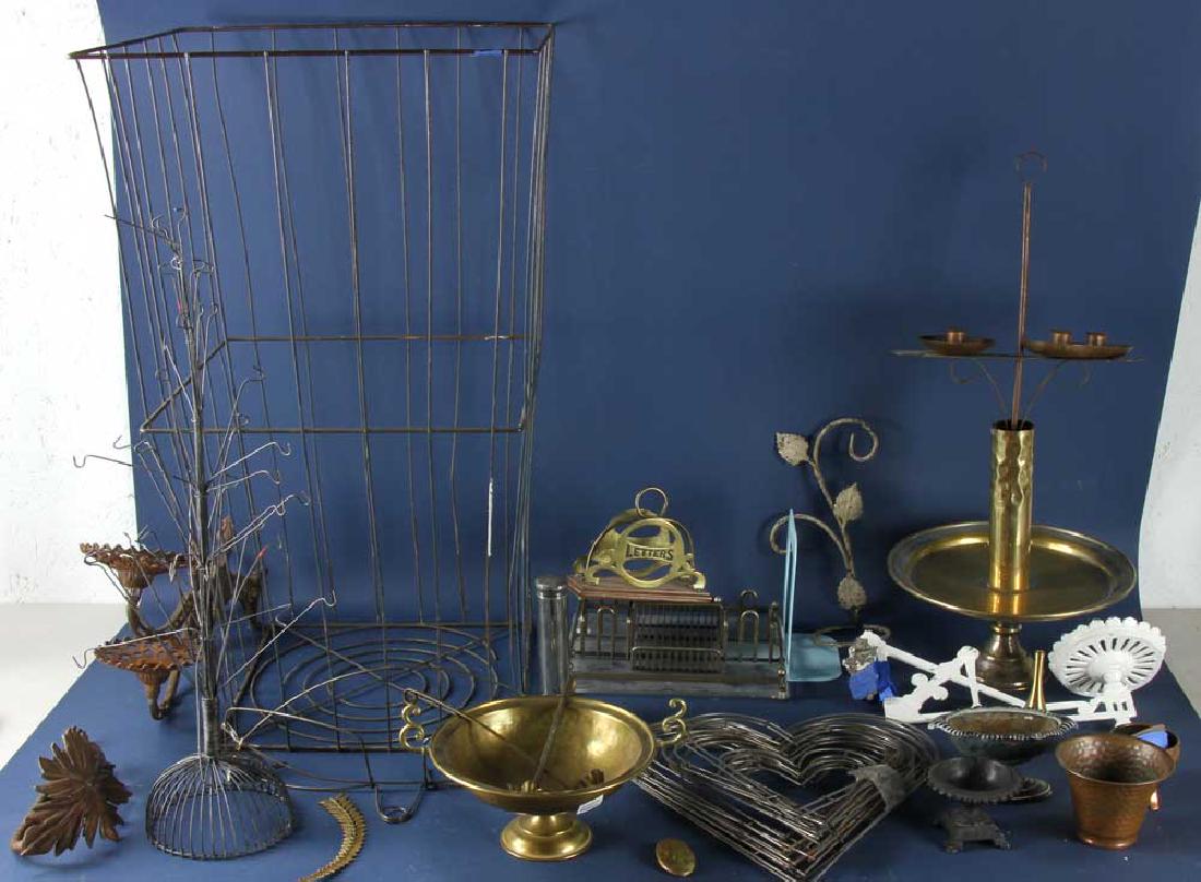 Collection of Miscellaneous Metal Items (1 of 2)