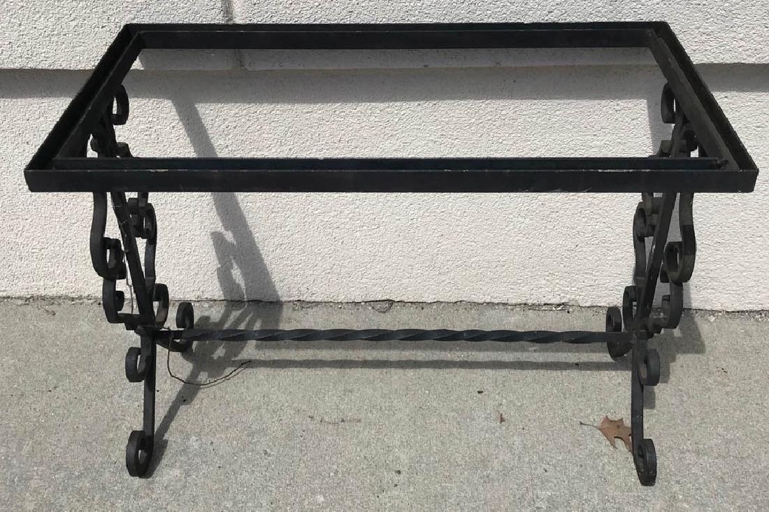 Black Wrought Iron Table (1 of 2)