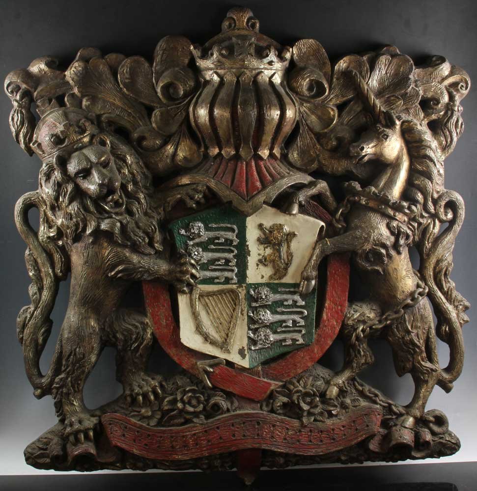 English Coat-of-Arms Wall Plaque (1 of 6)