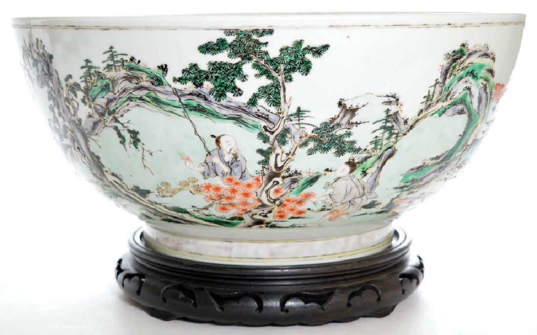 A Rare and Large Famille Verte Bowl (1 of 10)