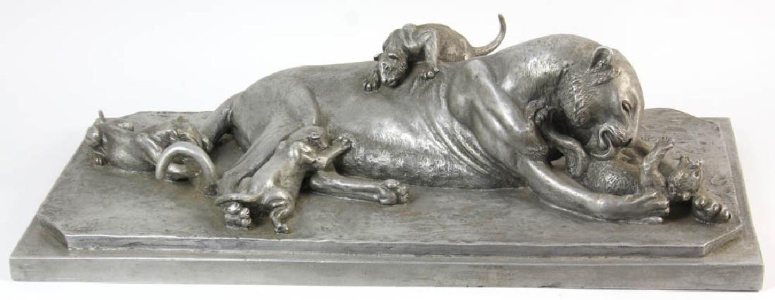 Anna VH Huntington, Lioness with Cubs (1 of 9)