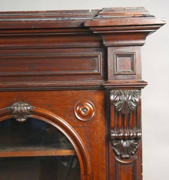 19th Century Victorian Walnut Bookcase - 3