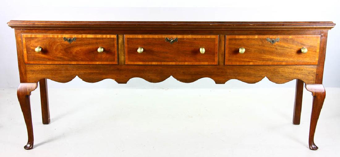 Kittinger Queen Anne Style Huntboard: Queen Anne-style mahogany three-drawer huntboard from the Kittinger Colonial Williamsburg Collection, labeled in drawers, 33 1/2" x 78" x 21 1/2".