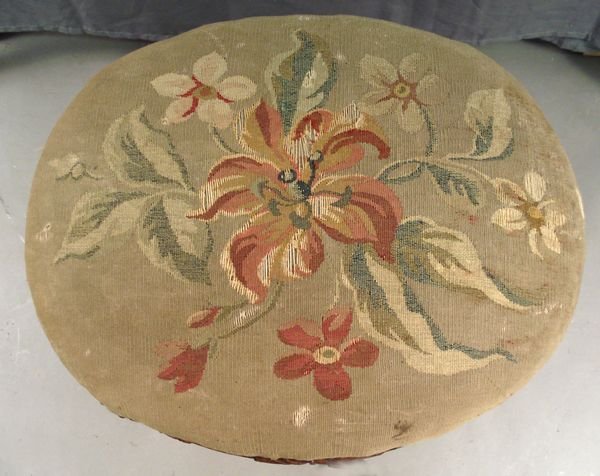 19th/20th C. French Bench with Aubusson Seat - 2