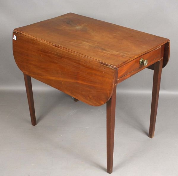 19th C. Federal Bermuda Drop Leaf Table.