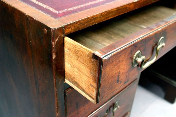 19th Century Georgian Mahogany Writing Desk - 2