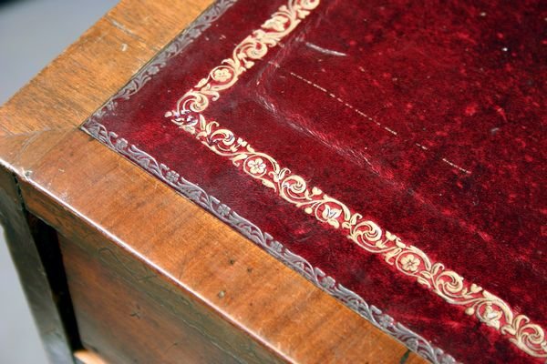 19th Century Georgian Mahogany Writing Desk - 3